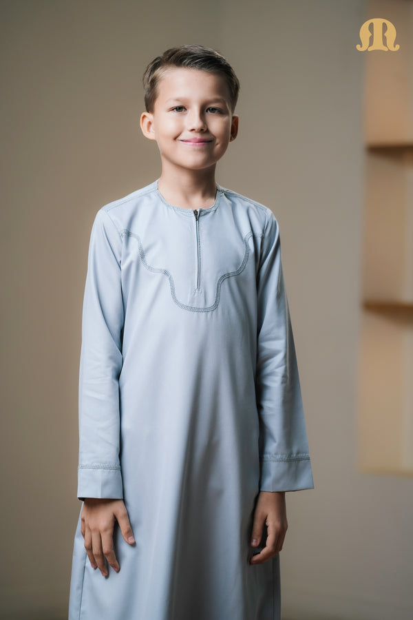 Kurvig Omani 2.0 Light Grey Thobe Kids