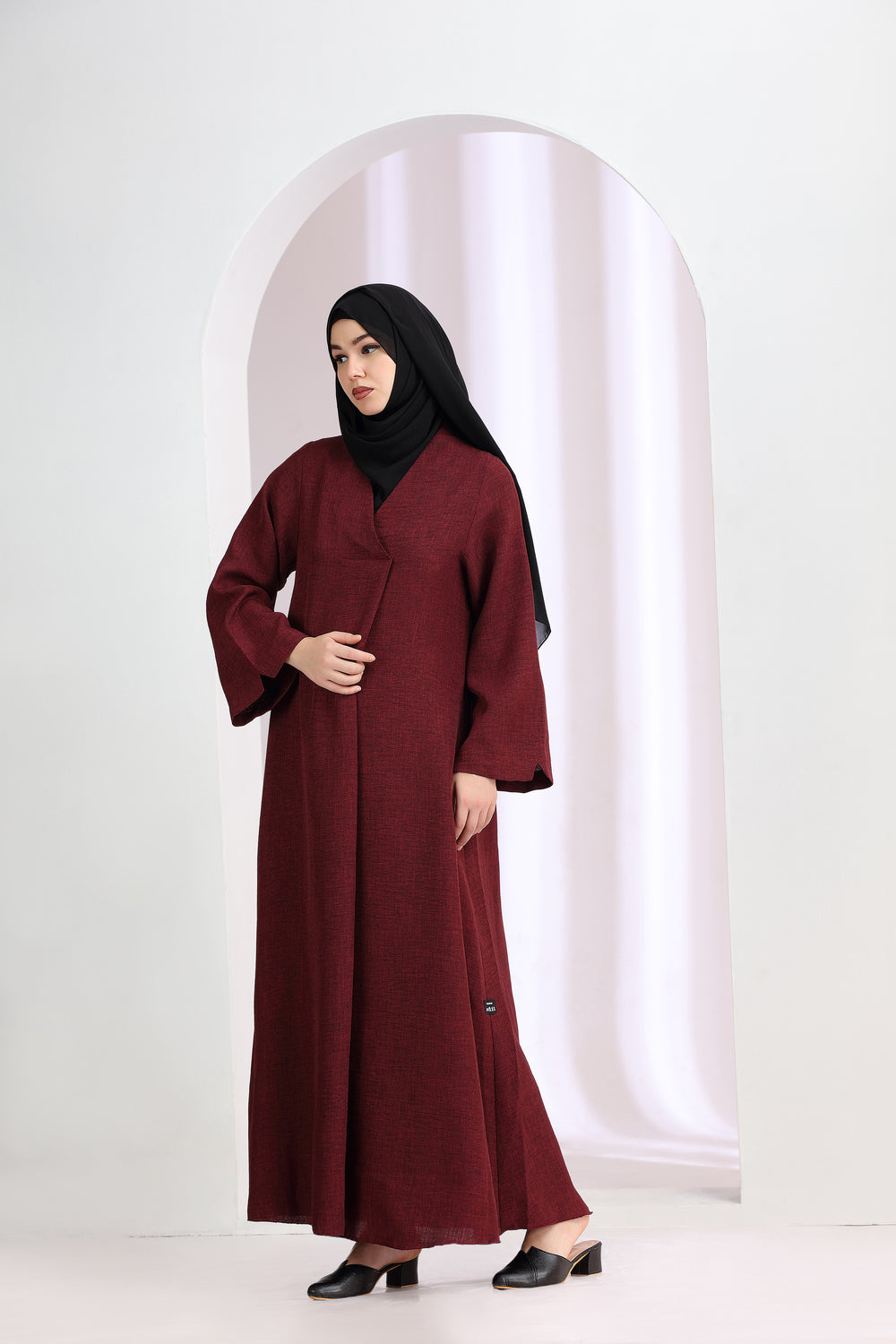 Domus Abaya Maroon