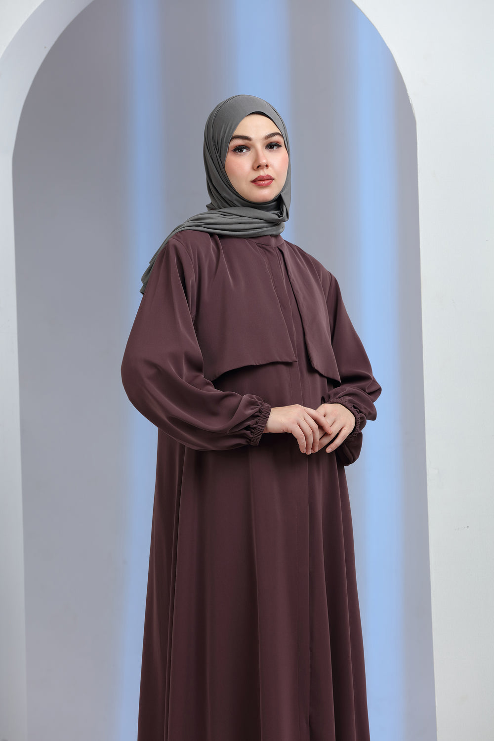 Fina Abaya Brown