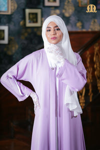 ब्रिन अबाया लैवेंडर