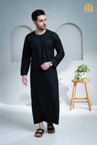 कुर्विग ओमानी थोबे ब्लैक मेन