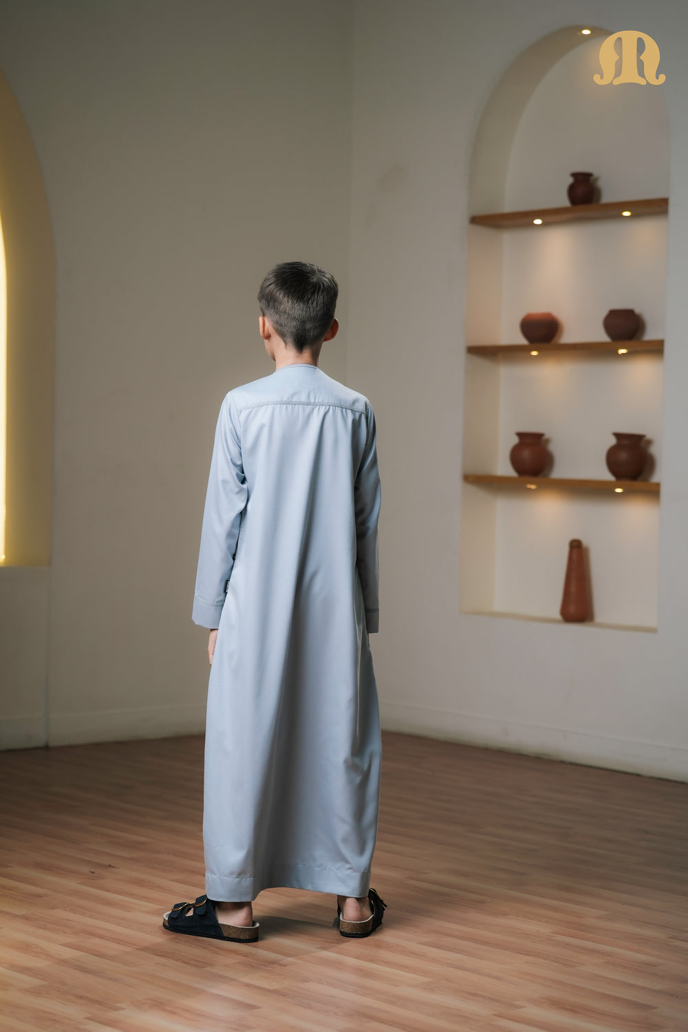 Kurvig Omani 2.0 Light Grey Thobe Kids