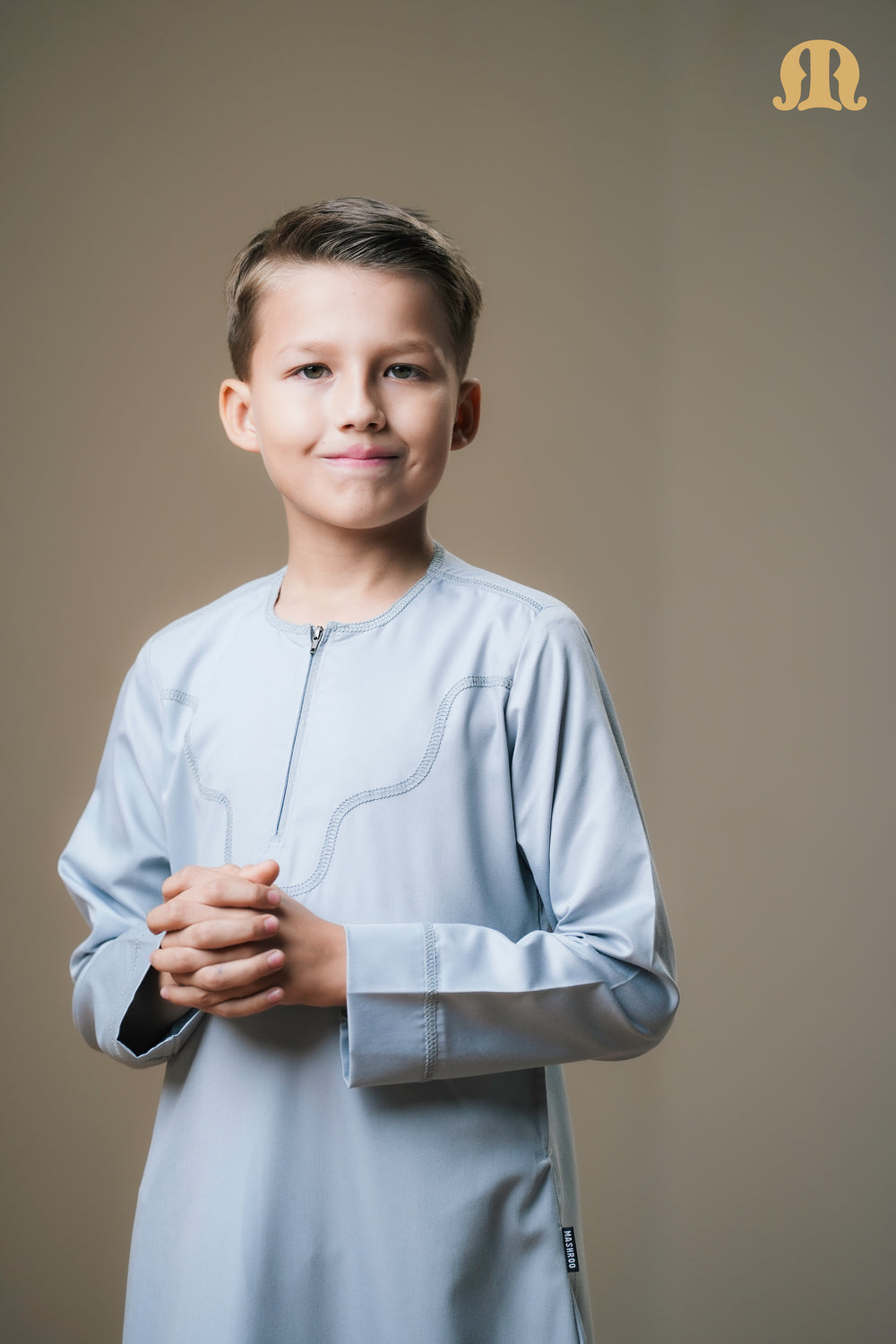 Kurvig Omani 2.0 Light Grey Thobe Kids