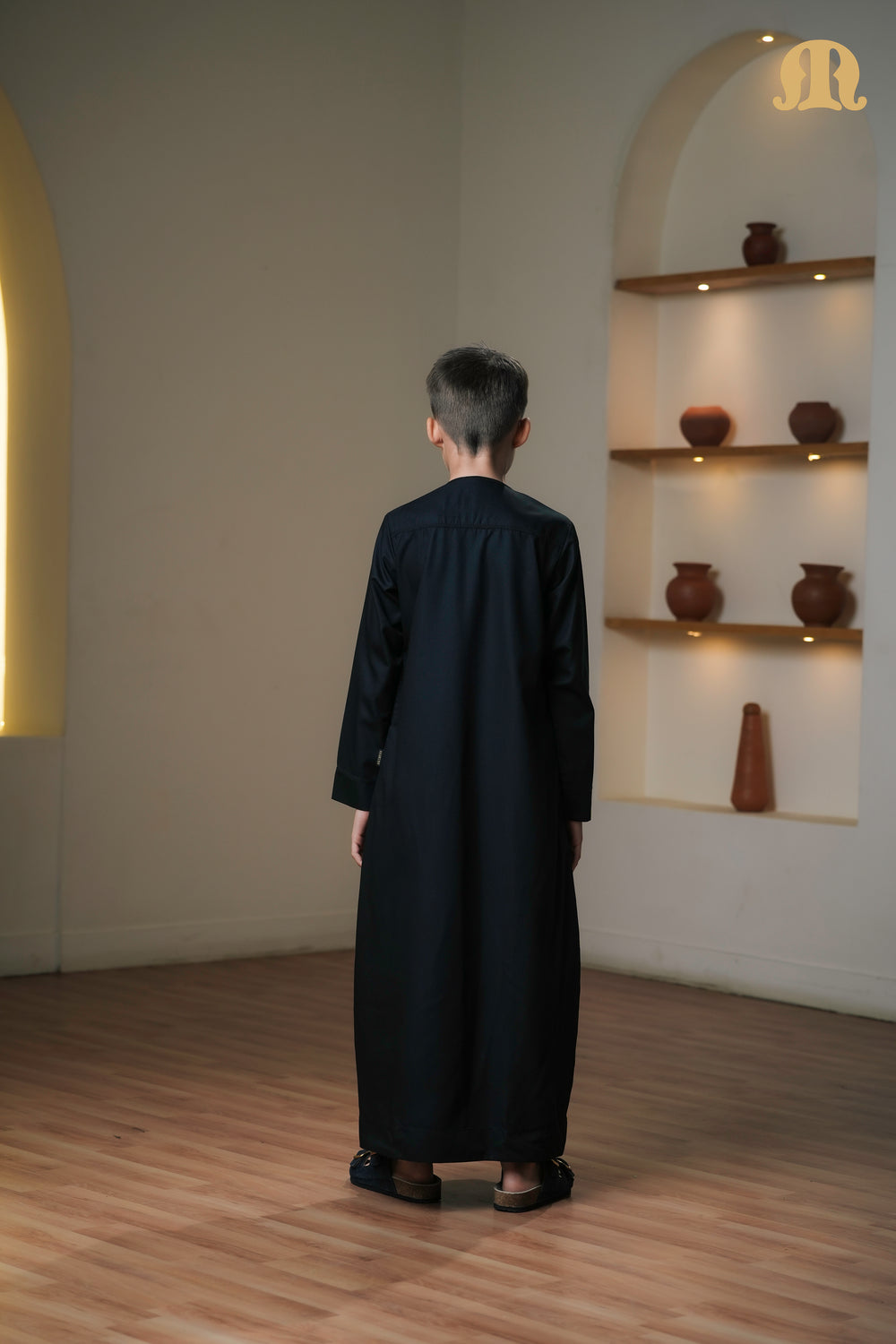 Kurvig Omani 2.0 Black Thobe Boys