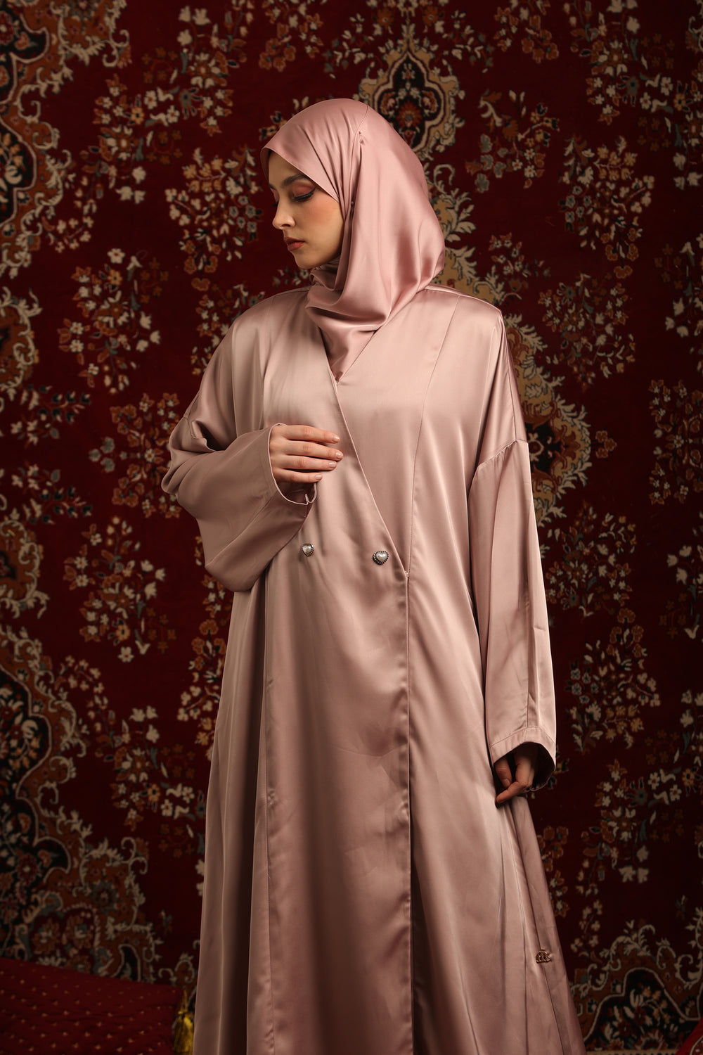 Ezne Abaya