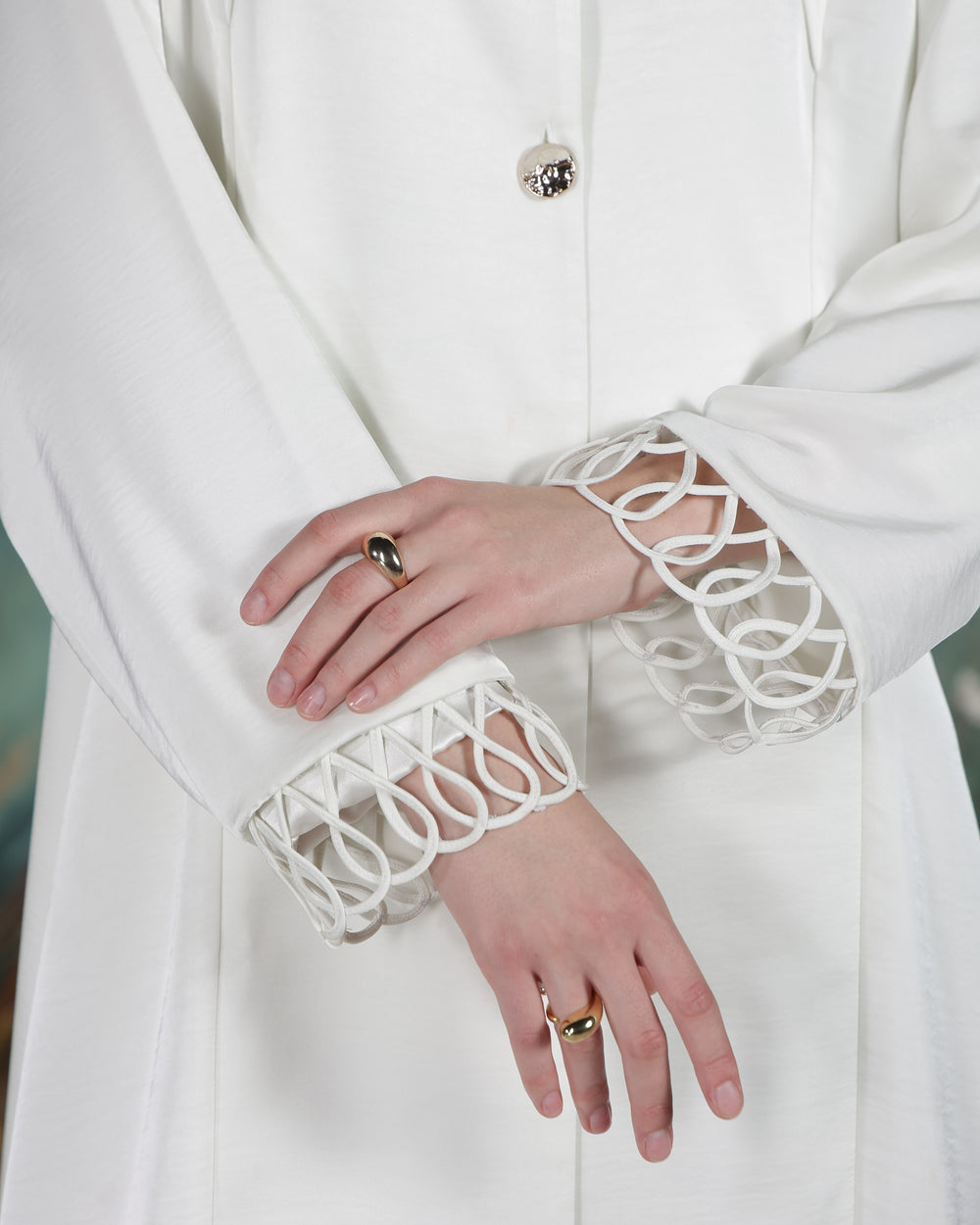 Rein Abaya | Elegant Ivory
