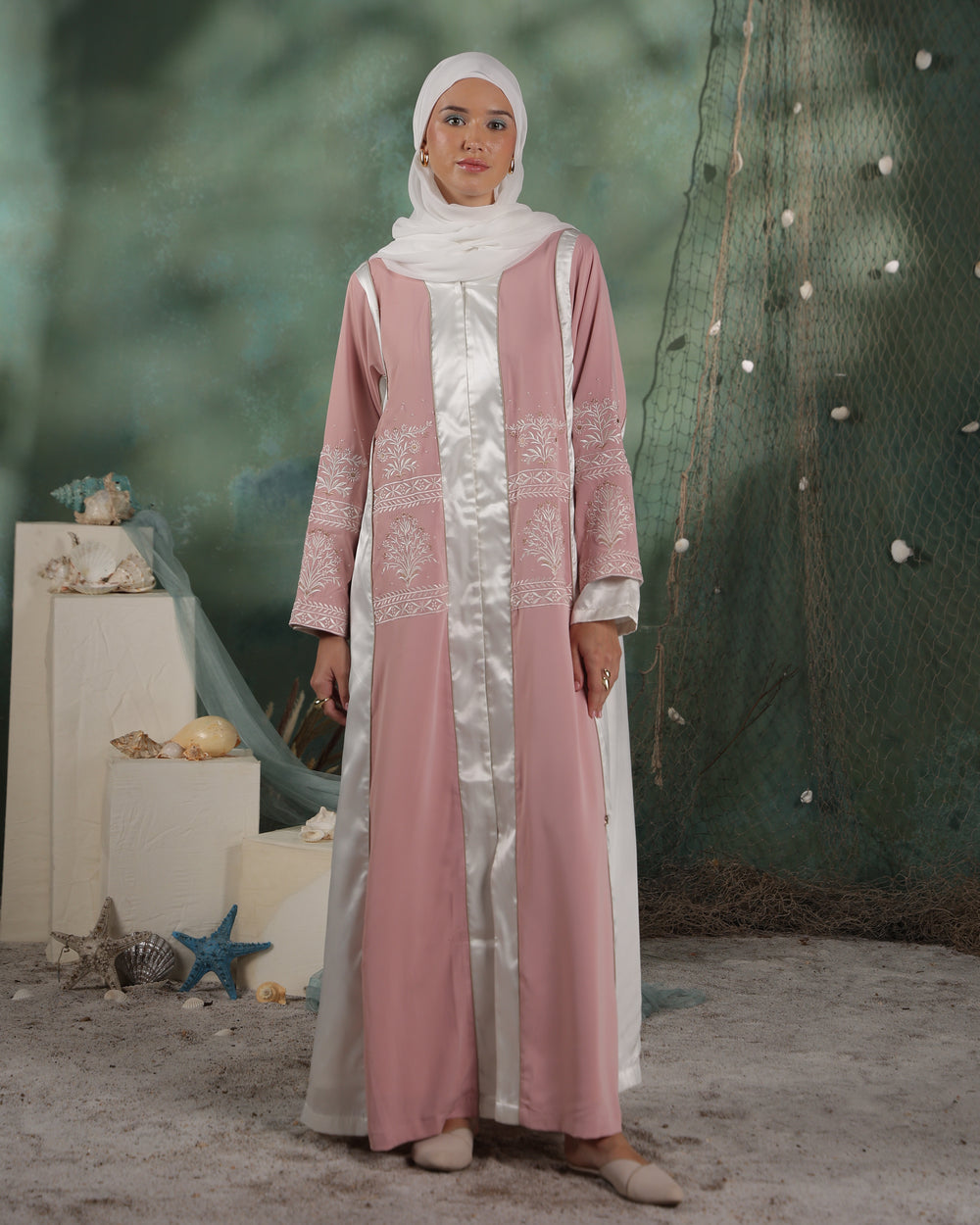 Yuki Abaya | Blush Pink & White