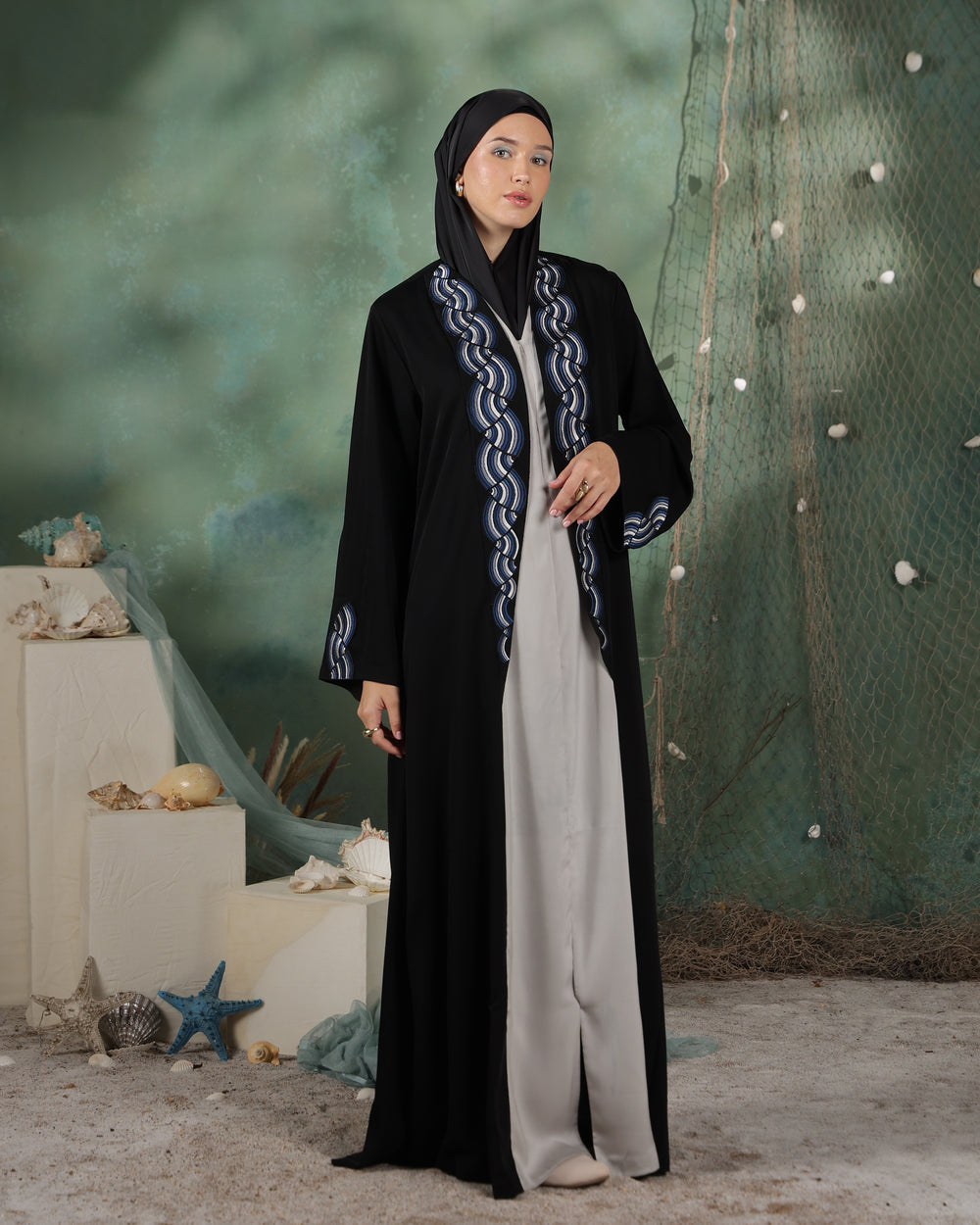 Welle Abaya | Deep Black