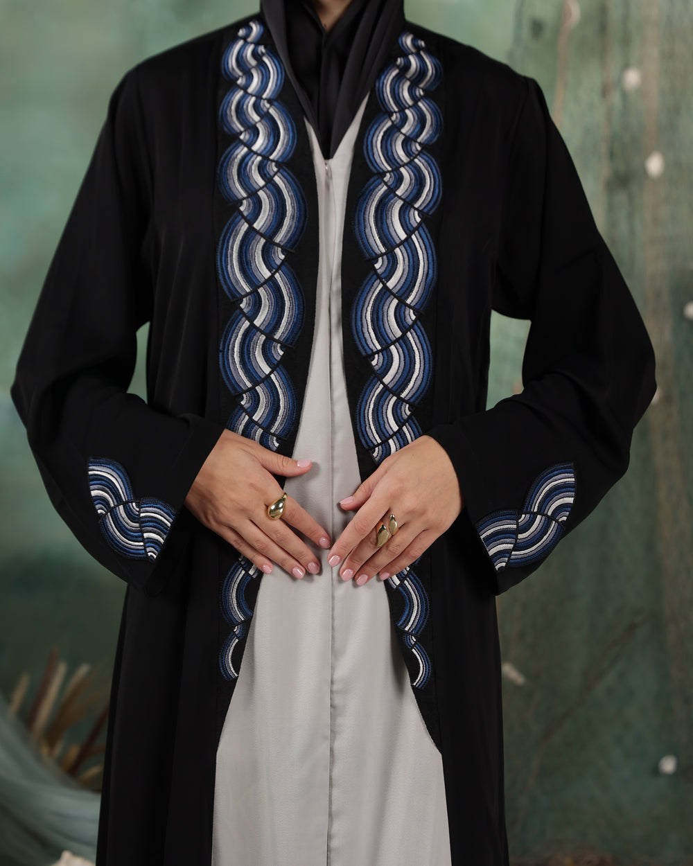 Welle Abaya | Deep Black