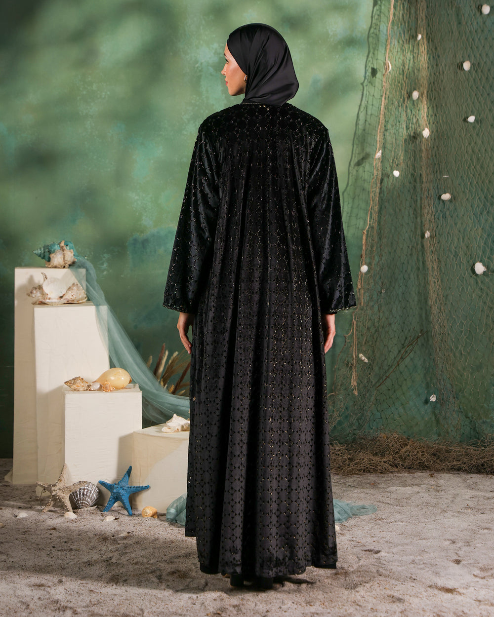 Cevher Abaya | Black