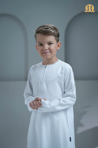 कुर्विग ओमानी श्वेत लड़के थोबे