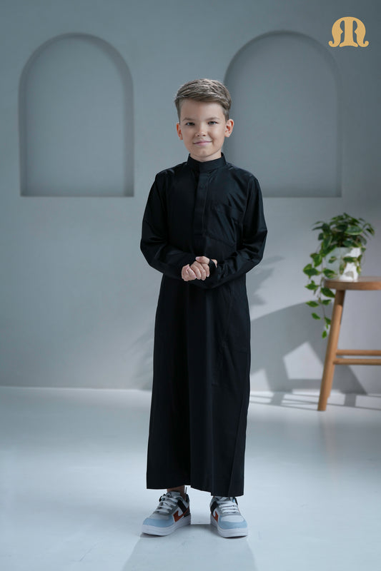Kurvig Saudi Black Thobe for Kids
