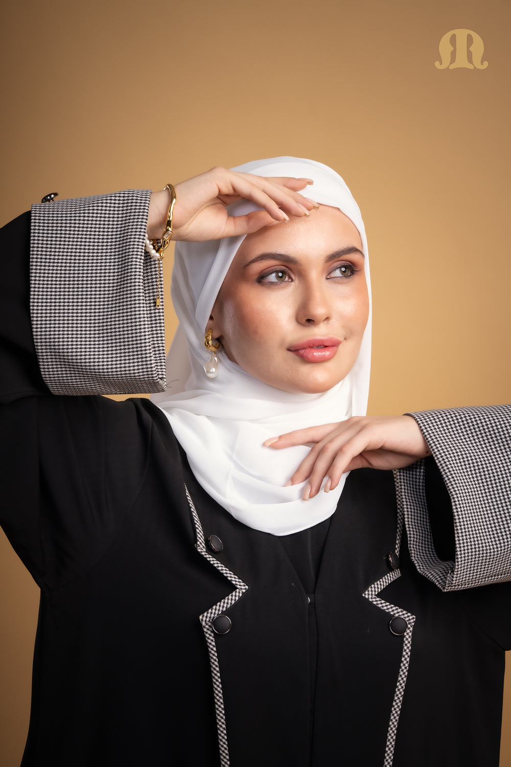 عباية سيكلر