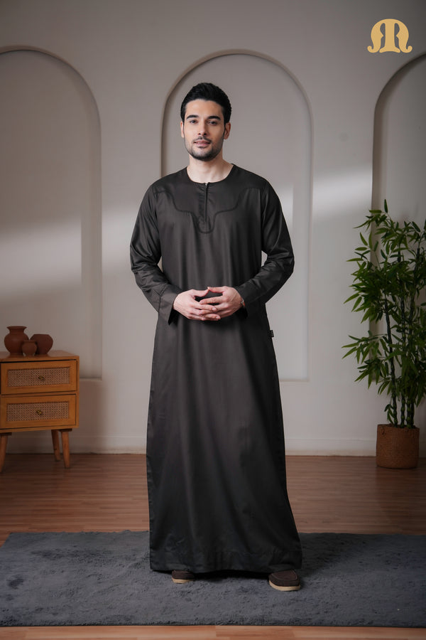 Kurvig Omani 2.0 Dark Brown Thobe Mens