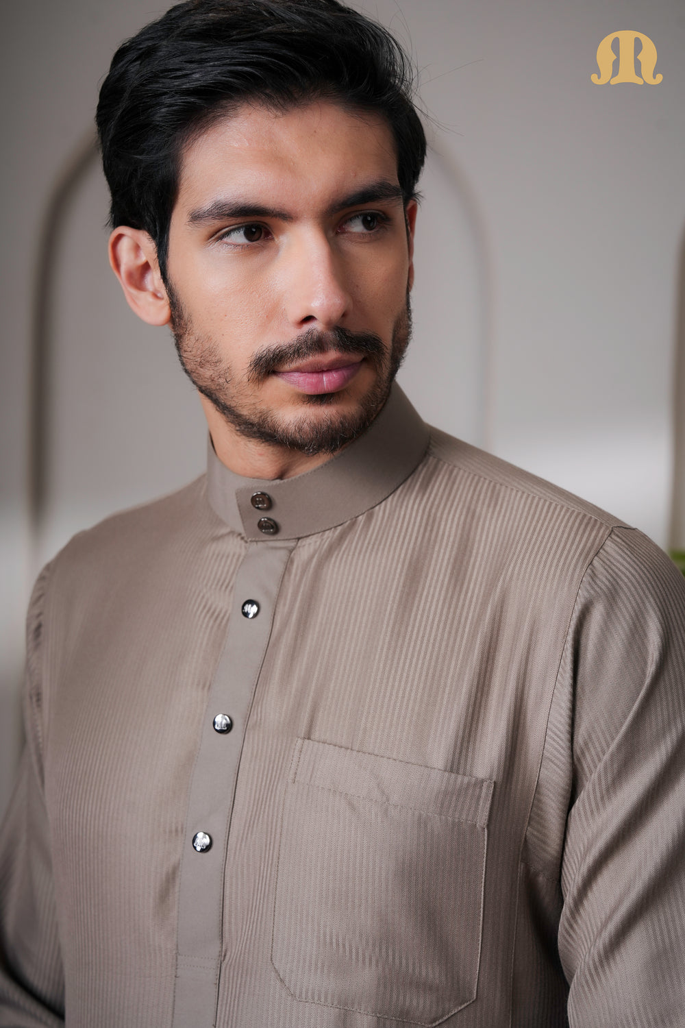 OZ Premium Saudi Striped Brown Thobe Mens
