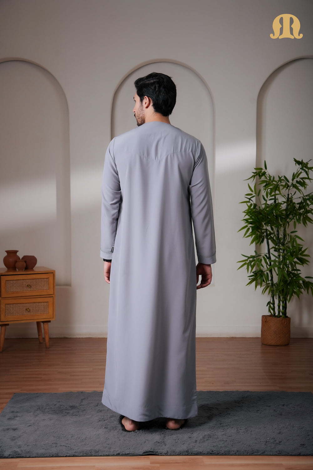 Yalin Emrati Light Grey Thobe Mens