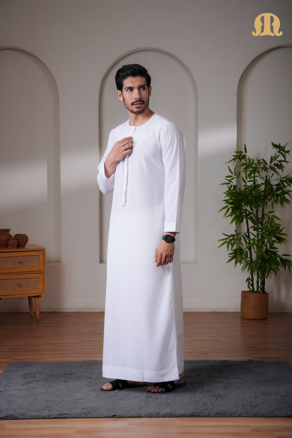 Yalin Emrati White Thobe Mens