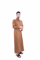 Kurvig Saudi Brown Thobe Men - Mashroo