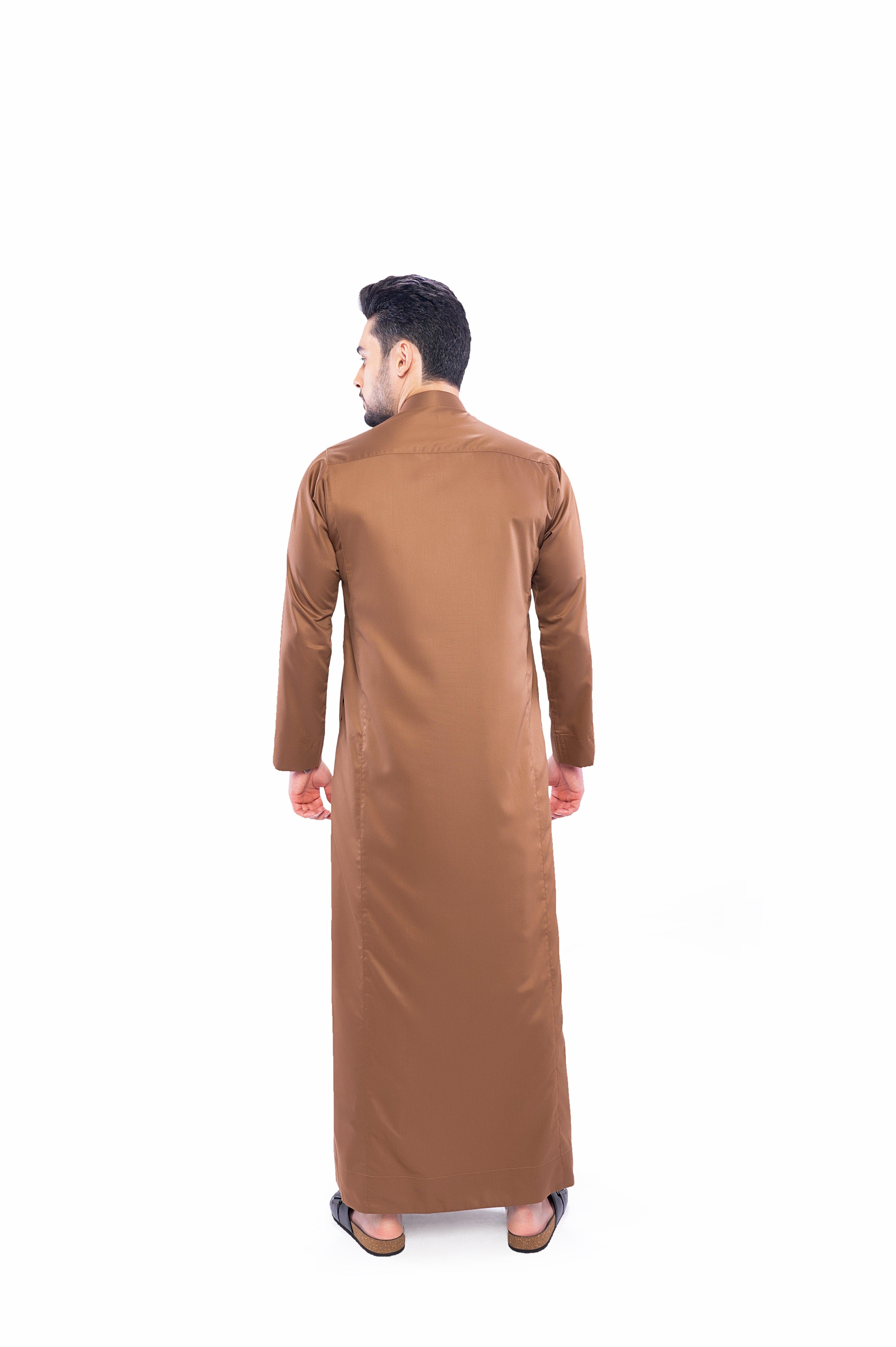 Kurvig Saudi Brown Thobe Men - Mashroo