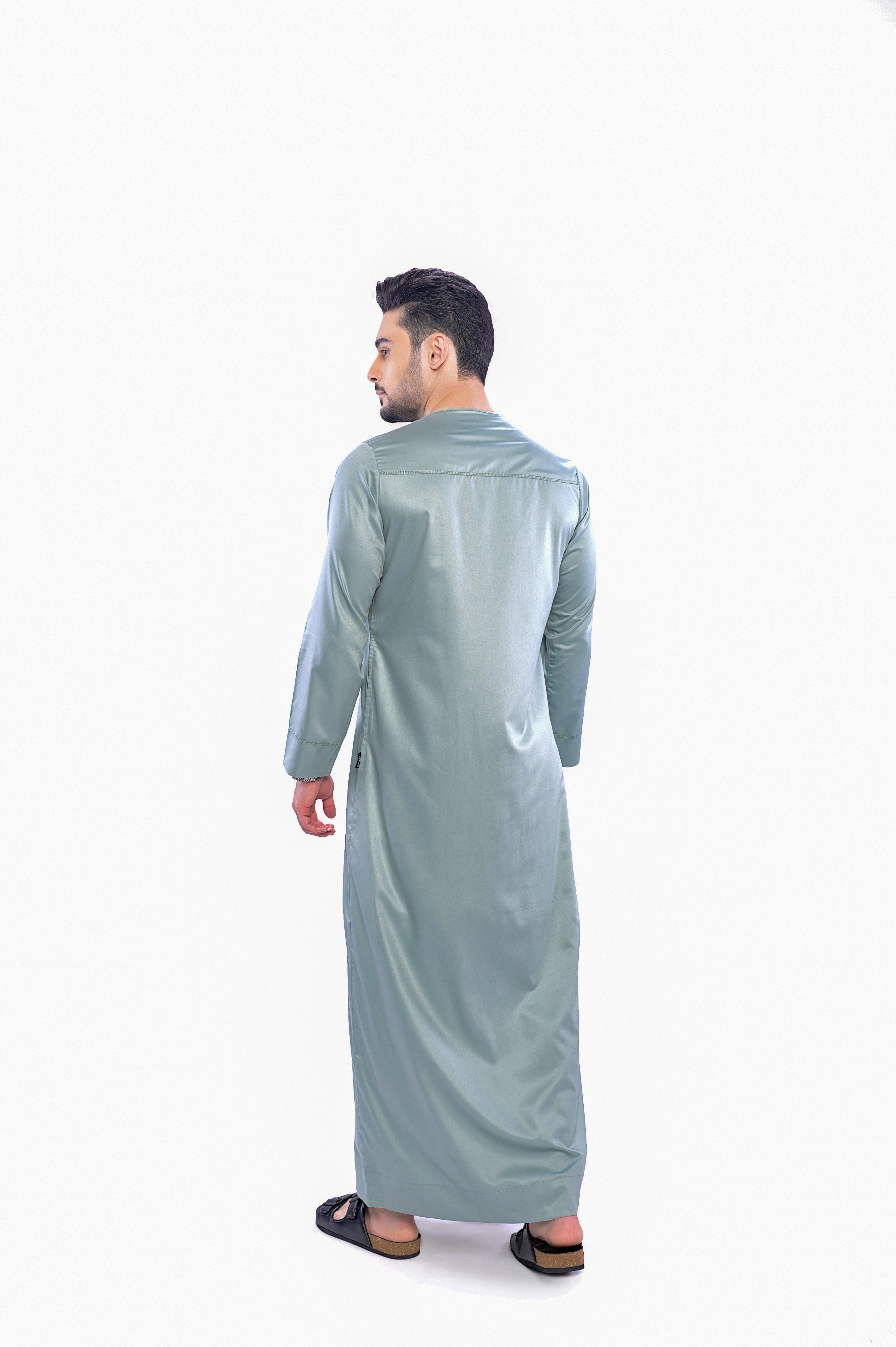 Kurvig Omani Green Thobe Men - Mashroo