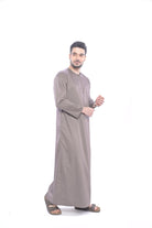 Kurvig Omani Brown Thobe Men - Mashroo