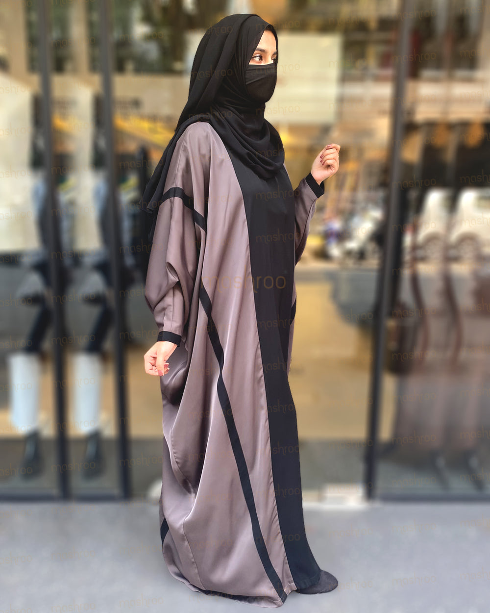 عباية قفطان بلون بني متداخل للنساء