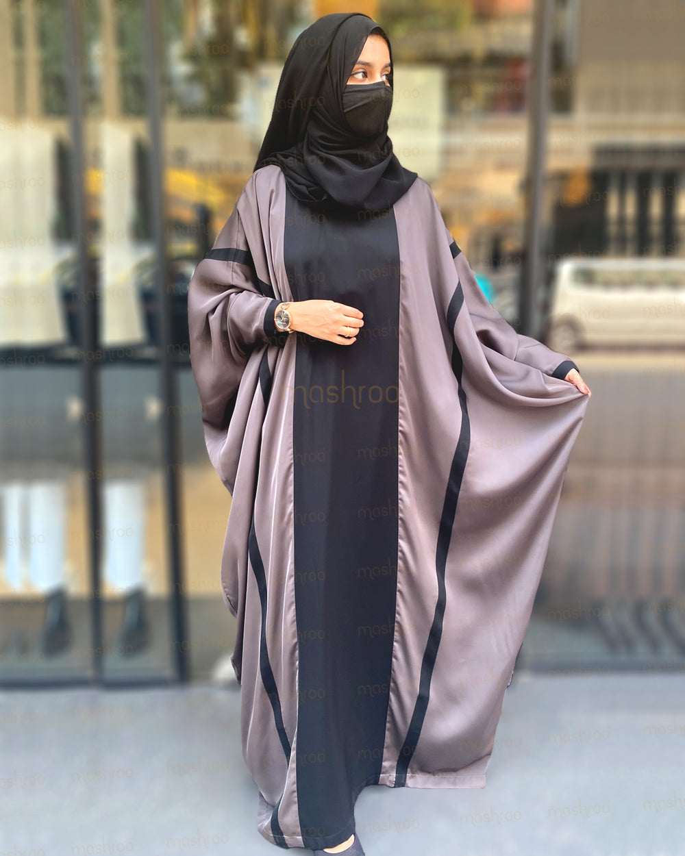 عباية قفطان بلون بني متداخل للنساء